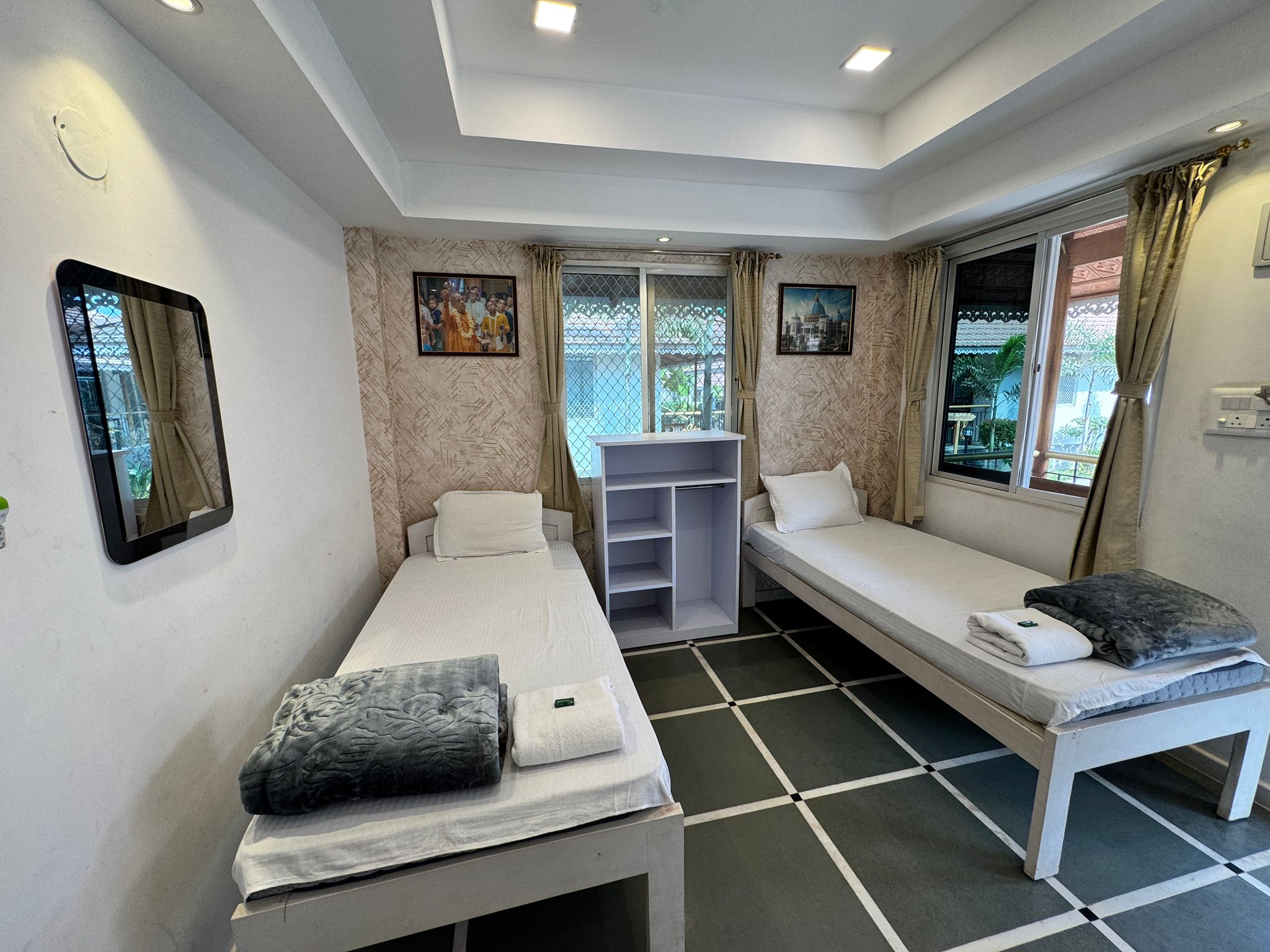 Non AC Room with Single Bed 